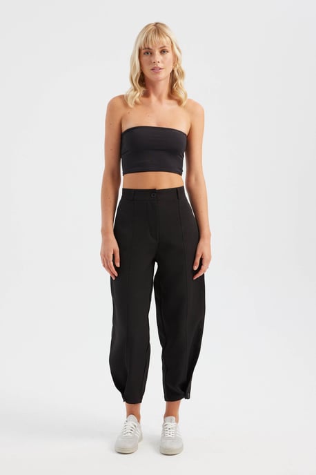 High Waist Carrot fit Trousers - Image 1