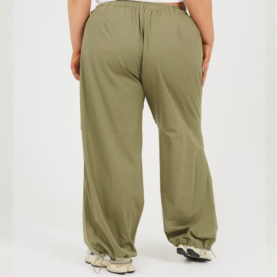 Women's Brave Soul Cargo Trousersrs in Khaki - Image 2