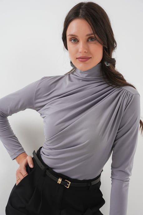 Fitted Turtleneck Blouse with Drape Detail - Image 4