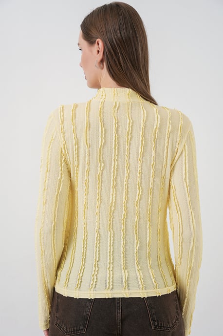 Textured Slim Fit Halve Turtleneck Blouse - Image 6
