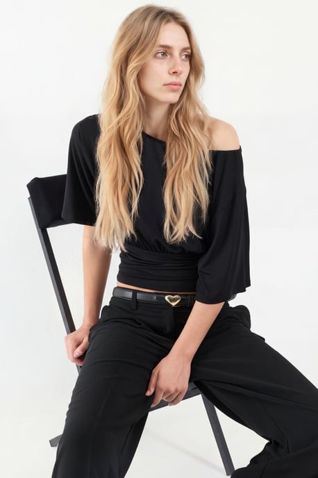 Asymmetrisk Hals Mjuk Stickad Blus - Image 1