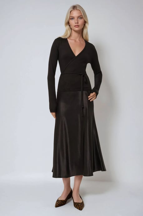 Zachte Touch Gebreide V-hals Lange Mouw Viscose Blouse - Image 5