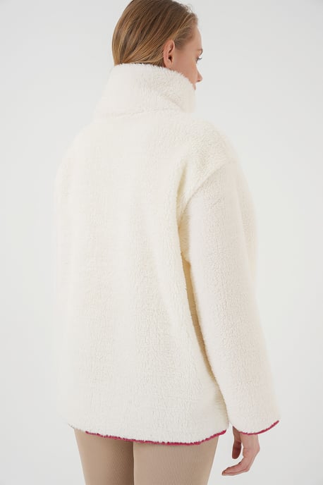 Plush Faux Fur Coat with Binding Detail - Image 3