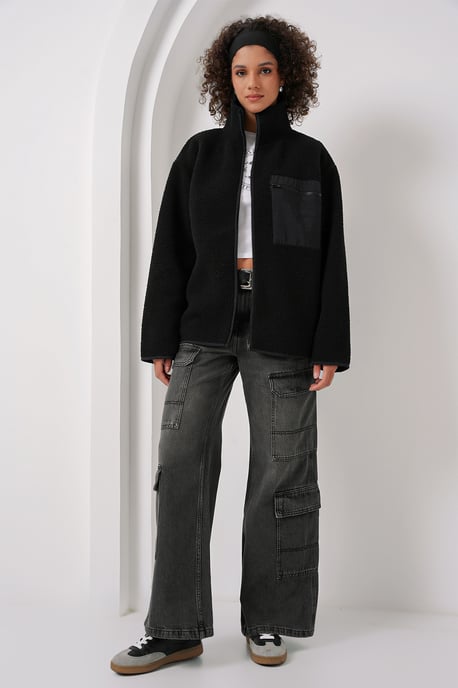 Pocket Gedetailleerde Oversized Pluche Jas - Image 2