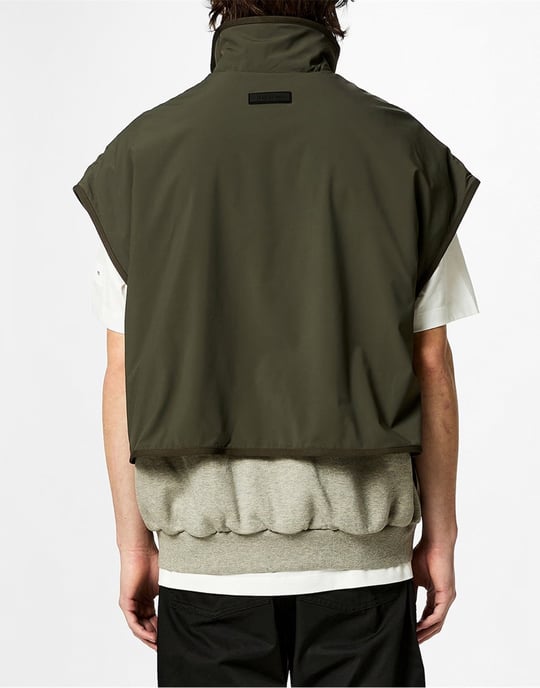Essentials Nylon Fleece Mockneck Väst - Image 5