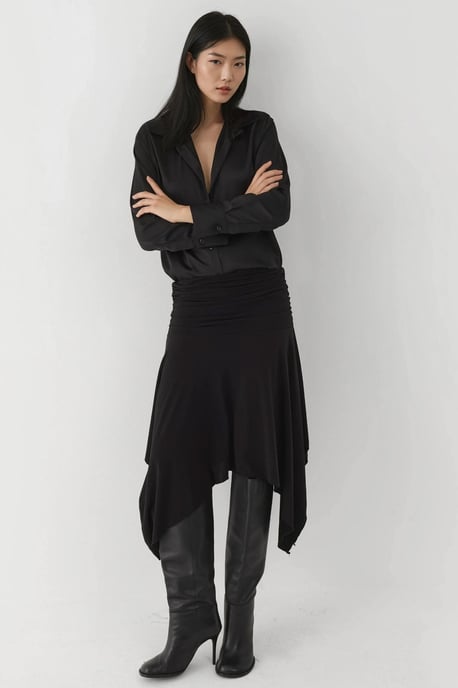 Långärmad satinskjorta - Image 4