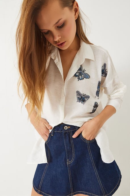 Oversized Embroidered Shirt with Button Closure - Image 3