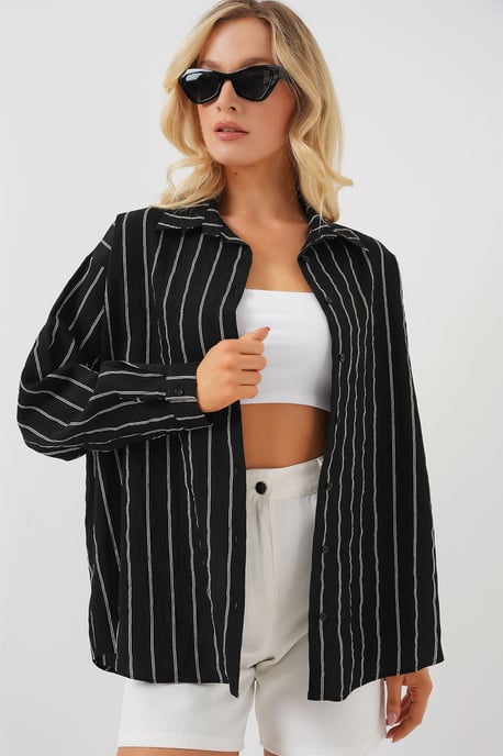 Gestreepte Oversized Blouse met Knopsluiting - Image 4