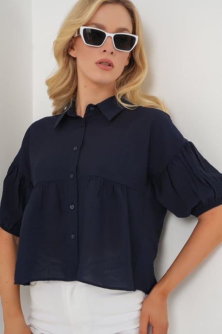 Losse Cropped Overhemd met Knopen en Shirtkraag - Image 3