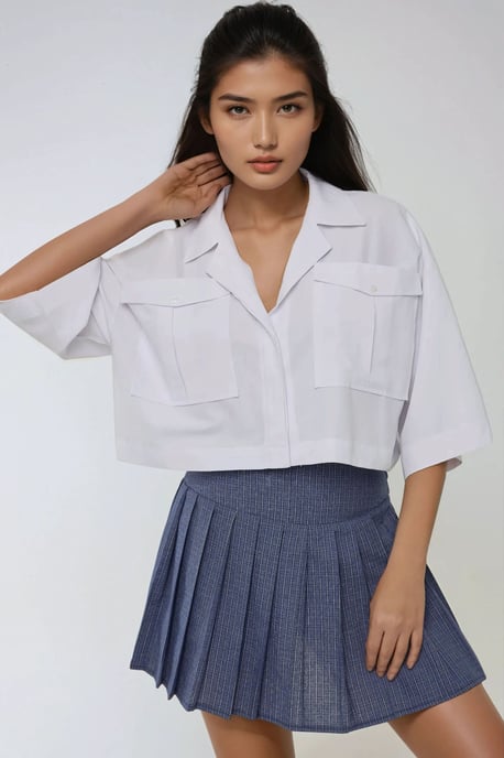 Crop Shirt met een Zakdetail - Image 2