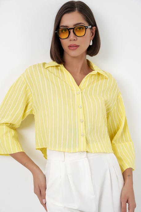 Oversized Gestreepte Cropped Shirt met Knoopsluiting - Image 3
