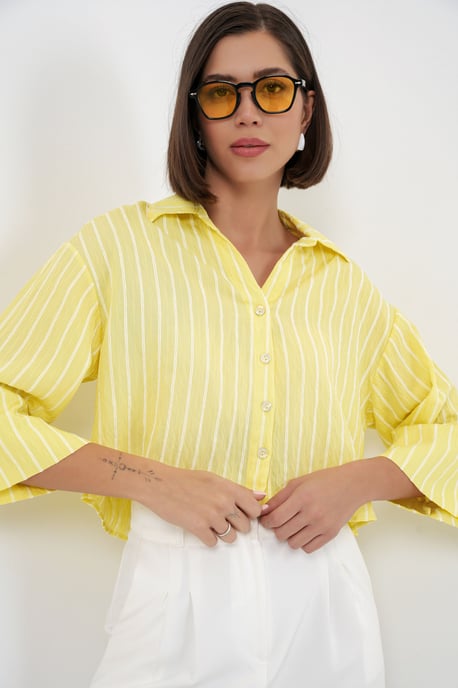 Oversized Gestreepte Cropped Shirt met Knoopsluiting - Image 4