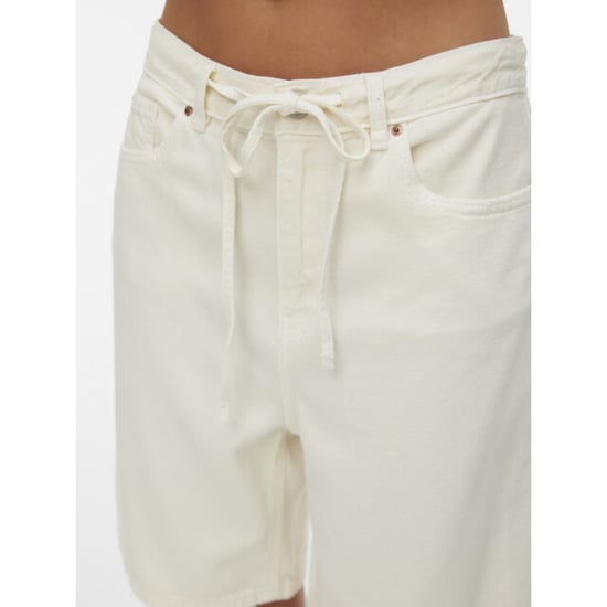 Vero Moda Vmvilla mr bermuda dnm shorts mix ecru - Image 3