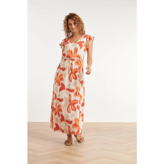 Smashed Lemon Lange jurk met oranje en beige bloem print en taillekoord | - Image 1