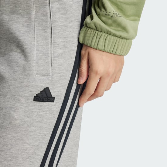 Future Icons 3-Stripes Open Hem Pants - Image 4