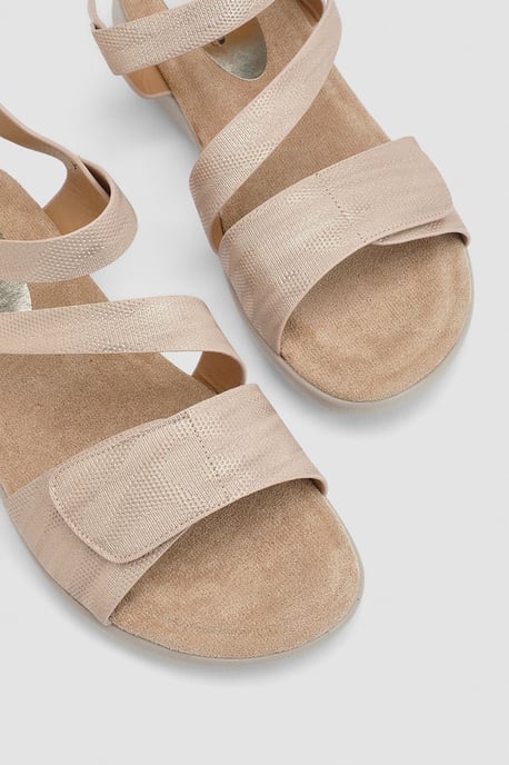 Good For The Sole: Whitney Textile Comfort Flat Sandals - Image 3