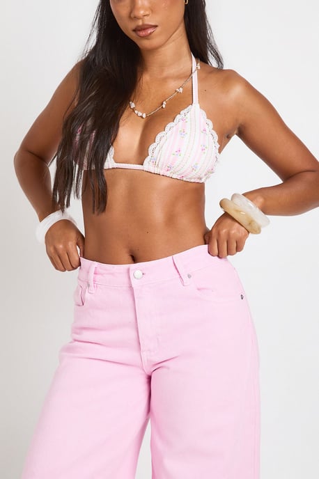 Mid Waist Twisted Seam Barrel Leg Jean - Image 4