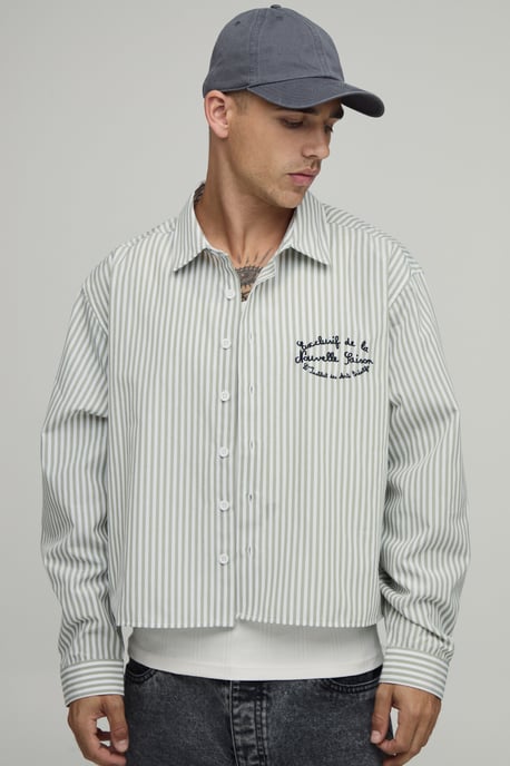 Boxy Crop Stripe Back Print Long Sleeve Shirt - Image 3