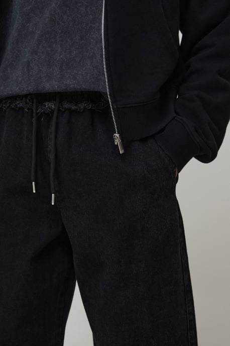 Dragon Embroidered Elasticated Waist Super Baggy Fit Jeans - Image 3
