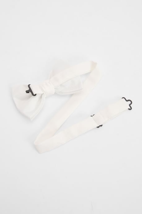 Off White Essential Bow Tie - Image 2