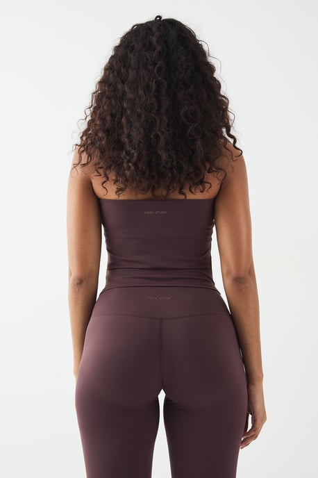 DSGN Studio Sports Sculpt Detail Padded Halterneck Top - Image 2