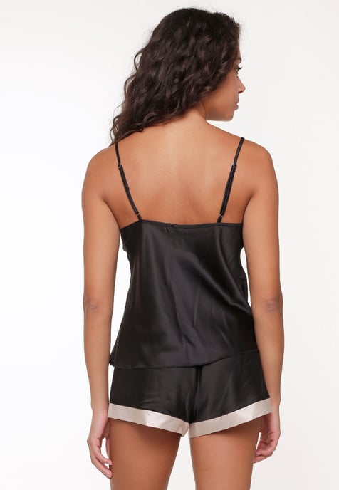 Lingadore Satin top + Short - Image 4