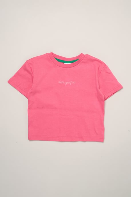 Short Sleeve Printed Tee and Woven Crepe Shorts Outfit Set - Image 3