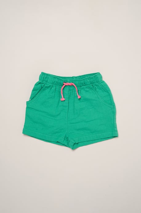Short Sleeve Printed Tee and Woven Crepe Shorts Outfit Set - Image 5