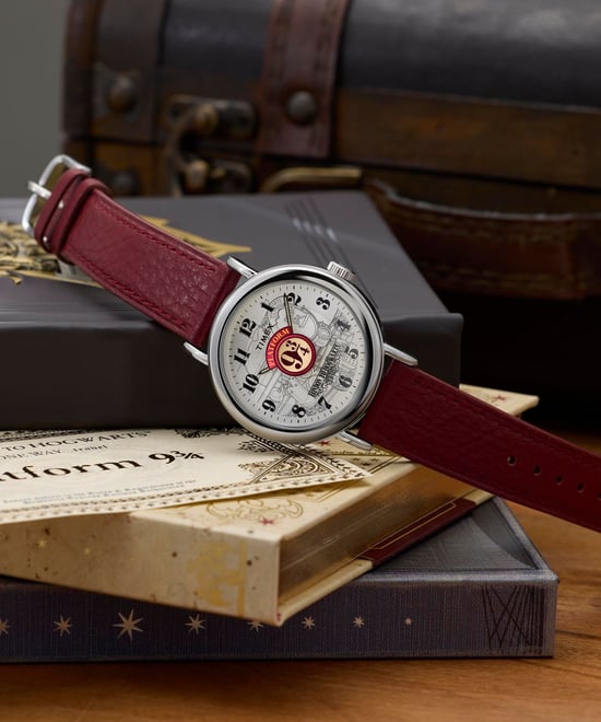 Timex Harry Potter X Timex Weekender Unisex Horloge Rood TW2Y76200 - Image 4