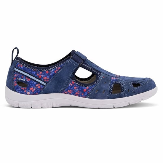 Free Spirit Cleveland Womens Casual Shoes Navy Multi - Image 1