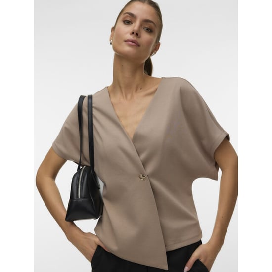 Vero Moda Vmsmilla sonja ss v-neck top exp taupe - Image 3
