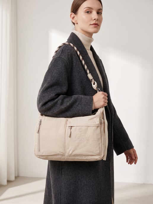 GIAN MARCO VENTURI Schoudertas Women - Image 3