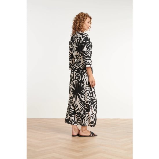 Smashed Lemon Zwart-witte blousejurk met tropische print | - Image 5