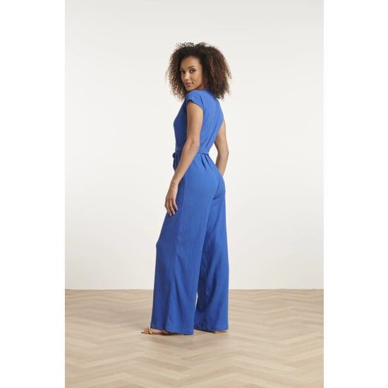 Smashed Lemon Blauwe jumpsuit met overslag v-hals en tailleceintuur | - Image 6