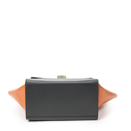 Small Trapeze Shoulder Bag - Image 6