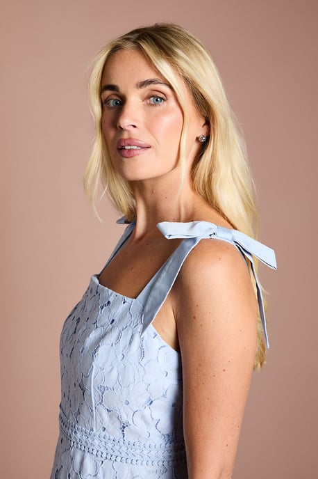 Petite Bow Shoulder Floral Lace Midi Dress - Image 4