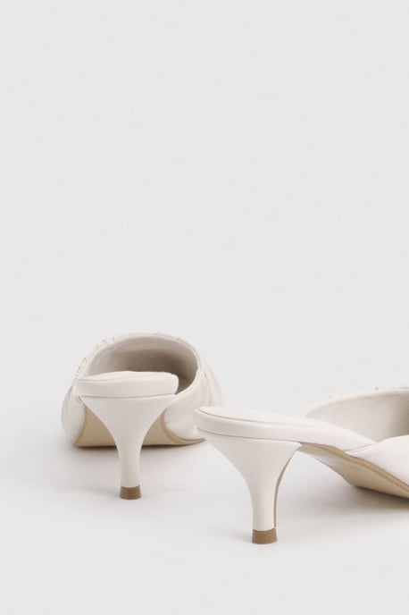 Ruched Detail Mid Hight Closed Front Mules - Image 4