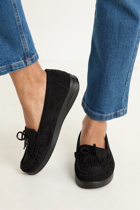 Good For The Sole: Karis Faux Suede Comfort Tassle Loafers - Image 2