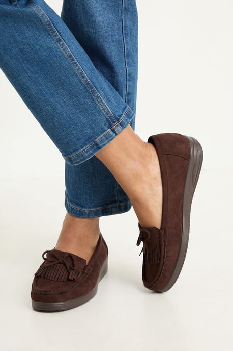 Good For The Sole: Karis Faux Suede Comfort Tassle Loafers - Image 2