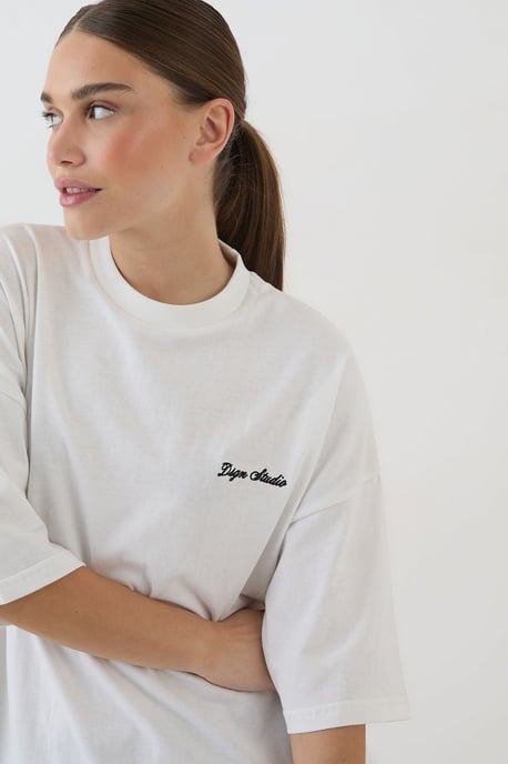 DSGN Studio Script Embroidered Oversized T-Shirt - Image 4