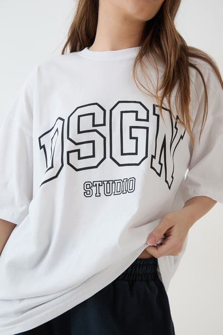 DSGN Studio Collegiate Printed Oversized T-Shirt - Image 4
