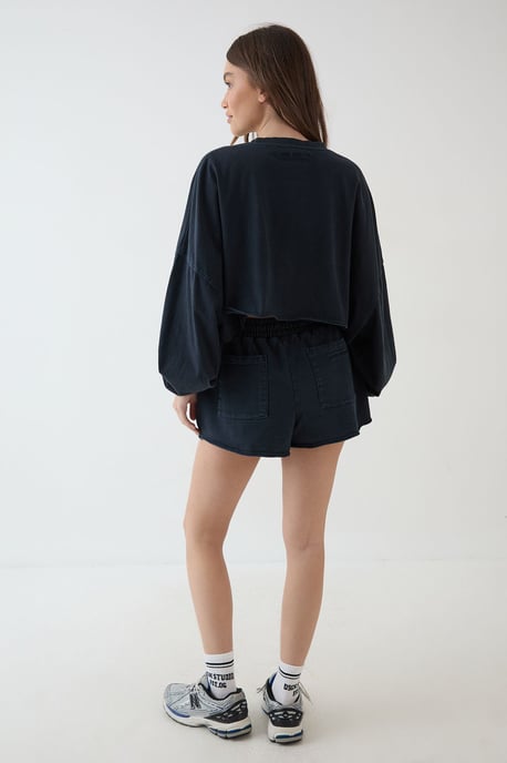 DSGN Studio Heavyweight Washed Oversized Long Sleeve Crop T-Shirt - Image 2