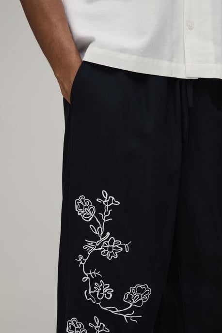 Wide Leg Linen Blend Embroidered Seam Trousers - Image 3