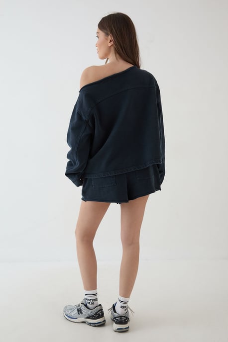 DSGN Studio Heavyweight Washed Off The Shoulder Oversized Sweatshirt - Image 2