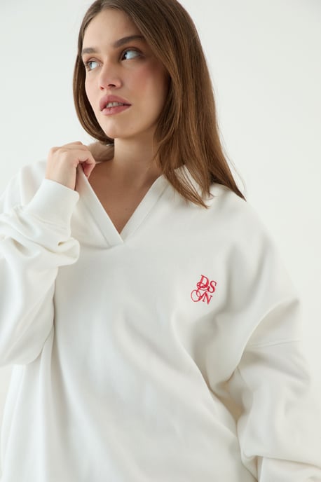 DSGN Studio Collared Sweatshirt - Image 4