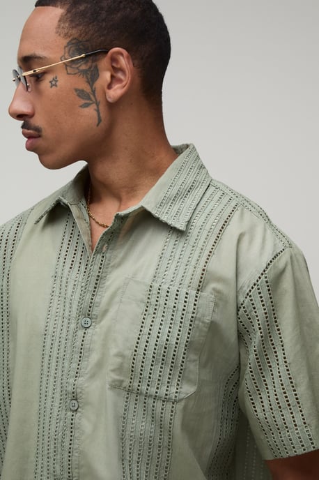 Oversized Embroidered Stripe Short Sleeve Shirt - Image 3