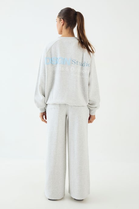 DSGN Studio Sports And Outdoors Printed Sweatshirt Tracksuit - Image 2
