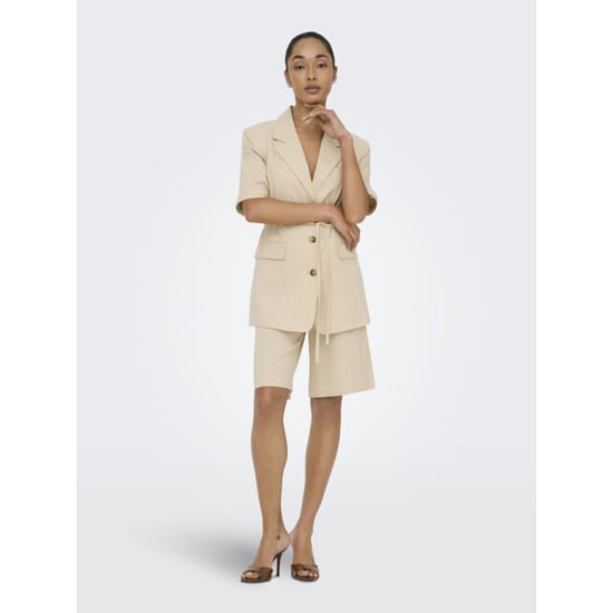 Jacqueline de Yong Jdynaomi linen mw bermuda shorts tlr beige - Image 4