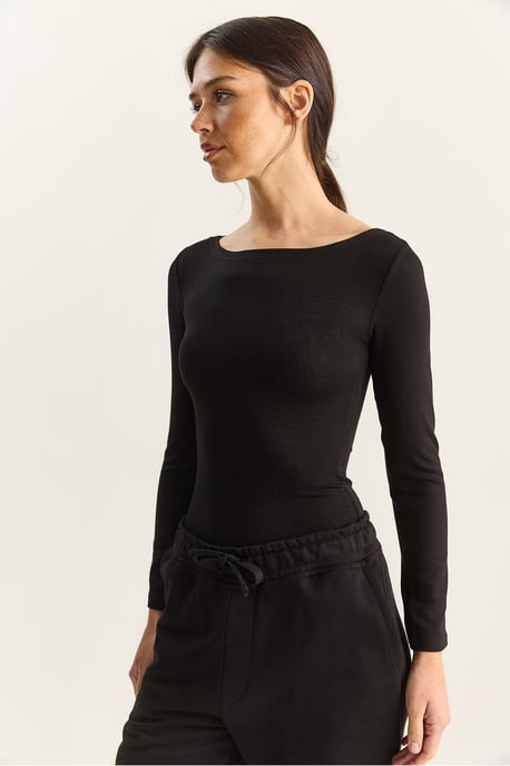 Fitted Basic Topp - Image 4