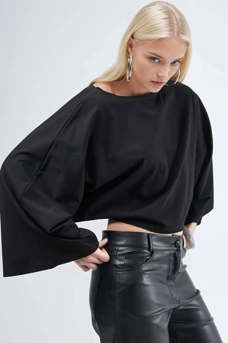 Loose Fit Boat Neck Blouse - Image 5